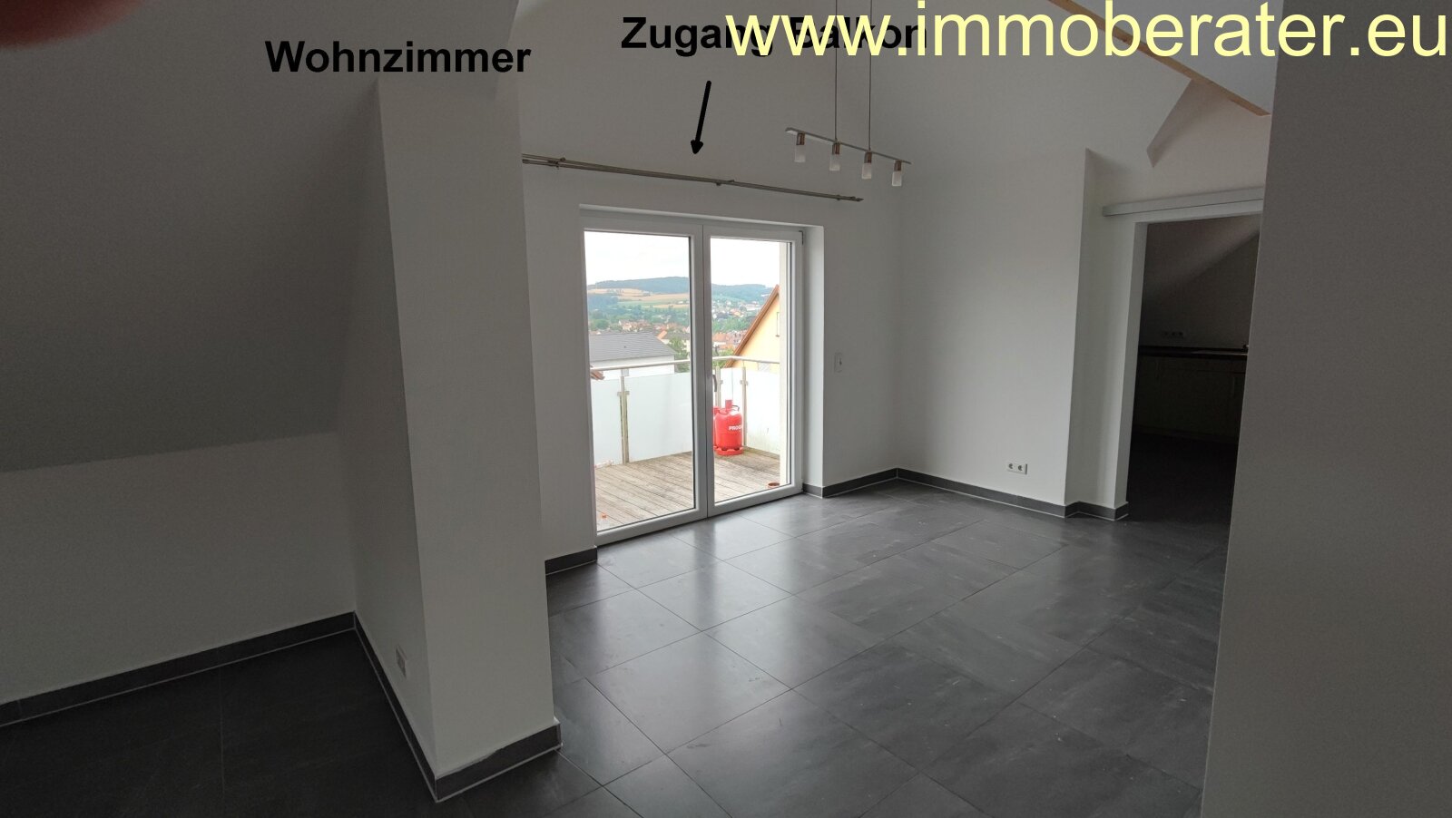 Wohnen mit Stil / 3,5 Zimmer Whg / WFL ca. 120 m2 / ger. Balkon / Einbauküche / Fernblick / 2 Kfz-Stellpl. vorhanden / ab sofort zu vermieten! Wohnen mit Stil / 3,5 Zimmer Whg / WFL ca. 120 m2 / ger. Balkon / Einbauküche / Fernblick / 2 Kfz-Stellpl. vorhanden / ab sofort zu vermieten!