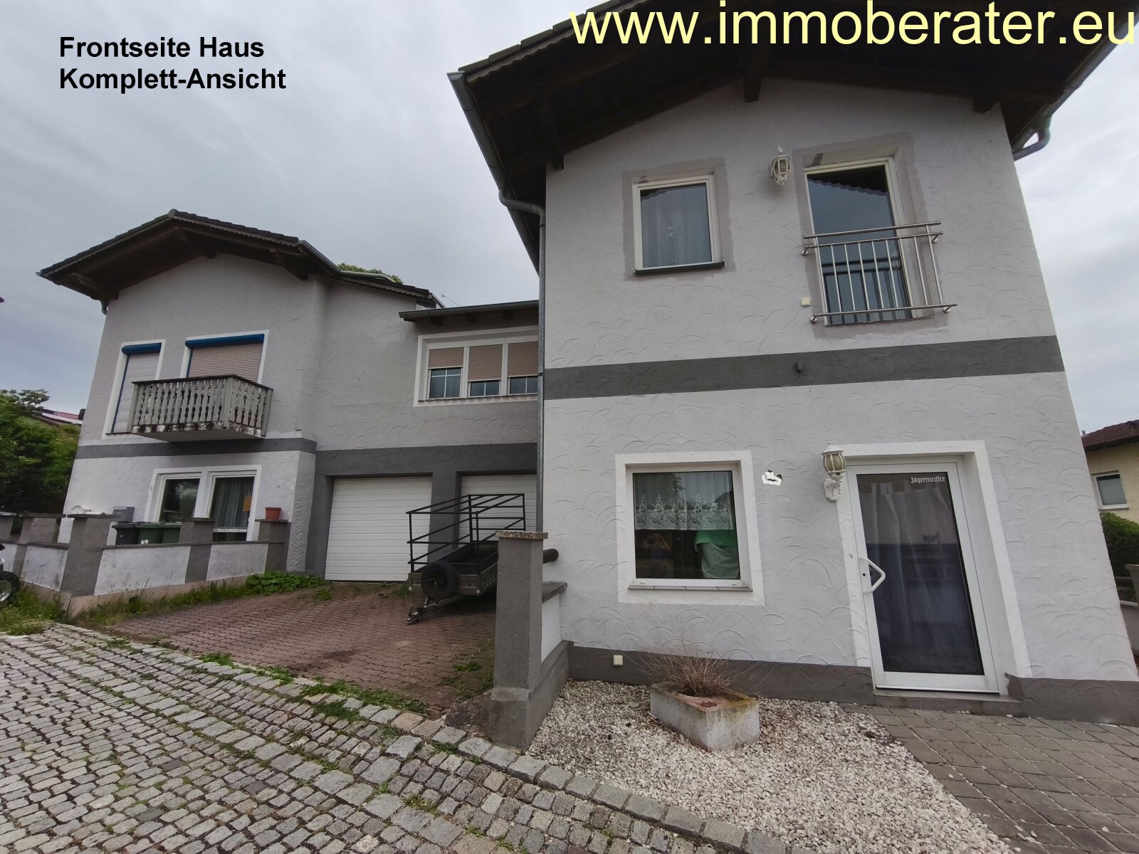 Verkauf / Eigentumswohnung zu verkaufen / WFL 140 m2 plus Gartenanteil 445 m2 / 6 Zimmer / gute Lage / Platz für gr. Familie-Mehrgenerationen / Verkauf / Eigentumswohnung zu verkaufen / WFL 140 m2 plus Gartenanteil 445 m2 / 6 Zimmer / gute Lage / Platz für gr. Familie-Mehrgenerationen /
